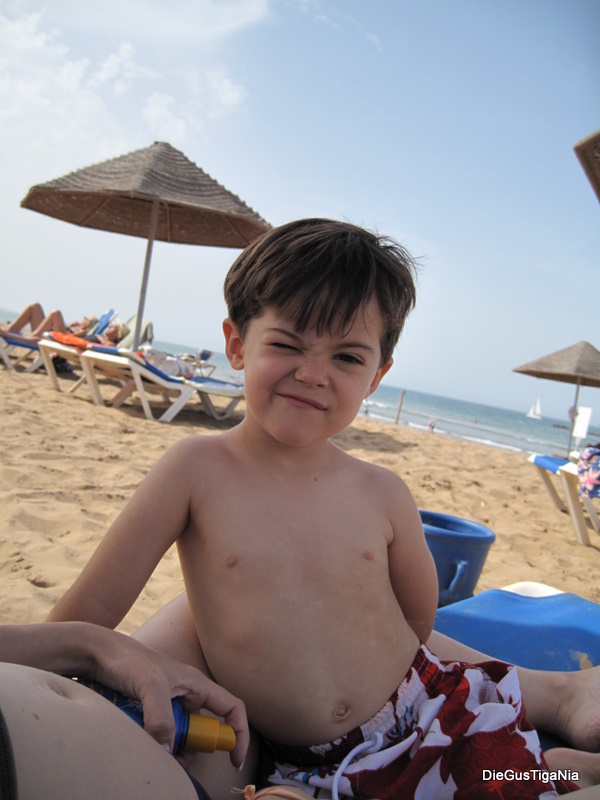 Diego6663_3-4_ans.JPG