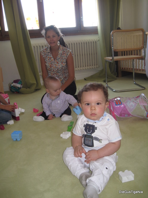 2011-10-03.jpg