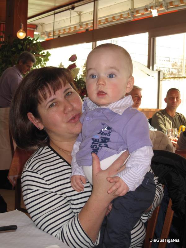 2011-11-18.JPG