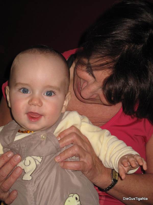 2011-12-019.JPG