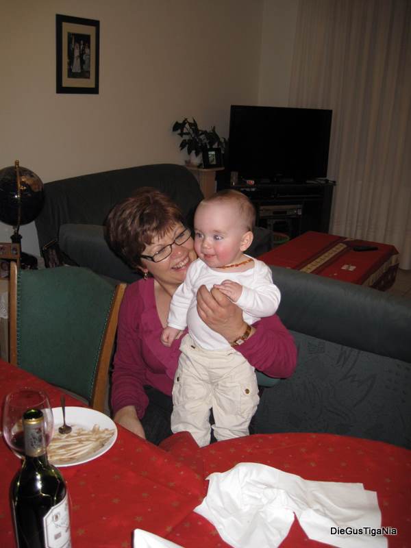 2011-12-030.JPG