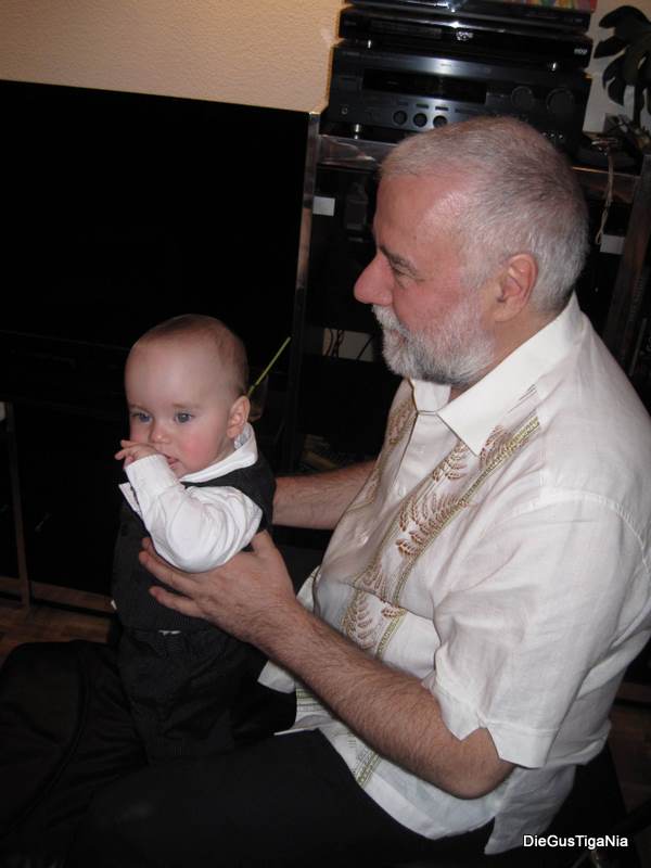 2011-12-045.JPG