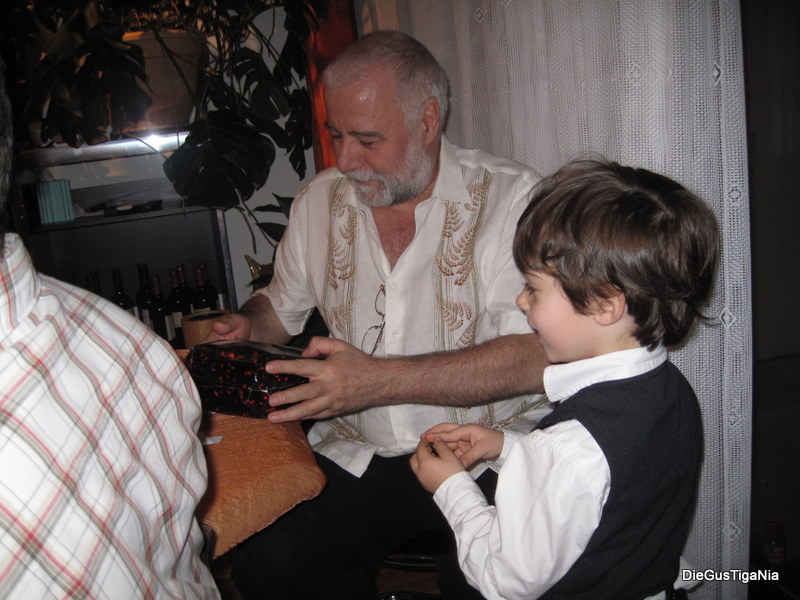 2011-12-056.jpg