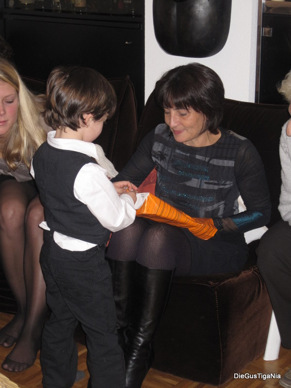 2011-12-057.jpg