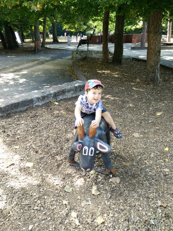 2014-09_002.jpg